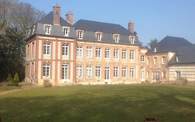 Le Chateau De Greges